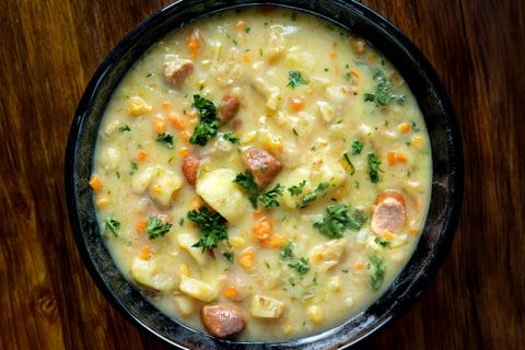 Soupe rustique de pommes de terre