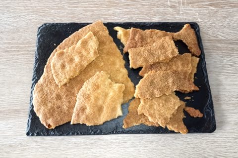 Galette sucrée au vin blanc et à l'huile d'olive