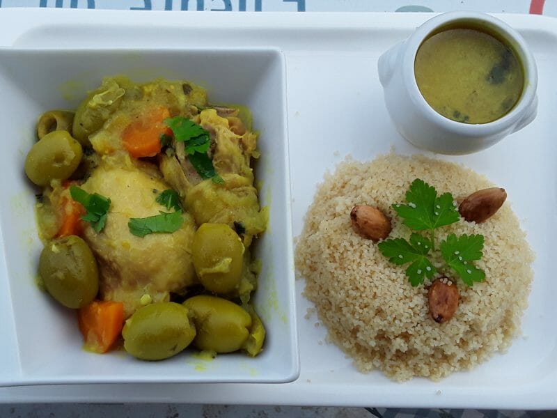 Tajine de poulet à la marocaine par rozanne. Une recette de fan à retrouver  dans la catégorie Plat principal - divers sur , de  Thermomix<sup>®</sup>.