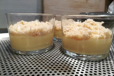 Dessert en verrine au citron avec crumble