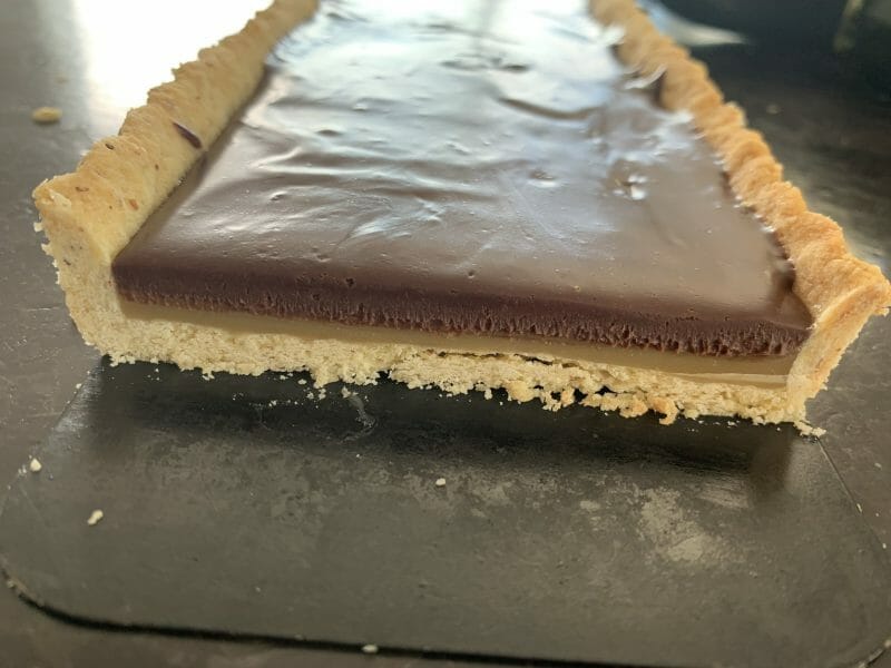 Tarte au chocolat craquant et caramel au beurre salé - Cookidoo