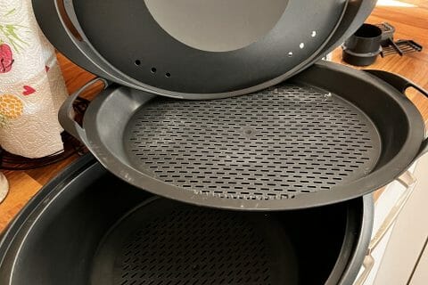 Vends Thermomix TM5 avec ses accessoires, sa clé connectée et le livre de  recettes sur Gens de Confiance